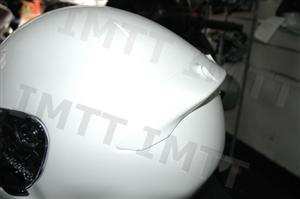 O ´spoiler´ (deflector) traseiro nos capacetes de protecção, constitui uma mais-valia em termos de conforto?