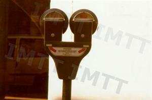 No estacionamento com parquímetros, o tempo de estacionamento autorizado depende: