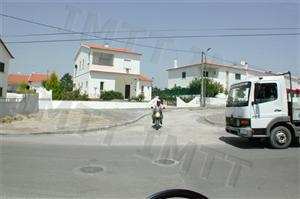 Qual é a ordem correcta de passagem na intersecção?