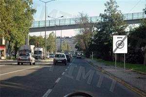 Transito dentro duma localidade. Após o sinal, a velocidade máxima: