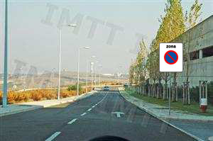 O sinal vertical indica-me: