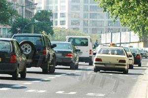 Para a lotação de um automóvel ligeiro contam: