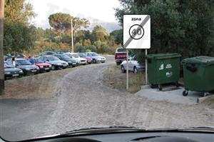 O sinal vertical indica: