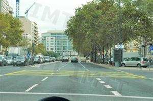 Encontrando-se o trânsito congestionado não devo entrar neste cruzamento se: