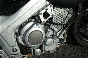 Conforme o ciclo de funcionamento e respectivos tempos, os motores que equipam os motociclos e ciclomotores podem ser: