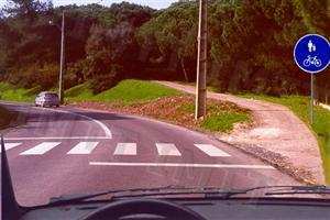 O sinal informa-me que: