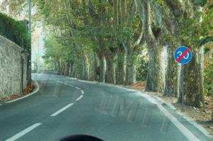 Este sinal vertical significa que: