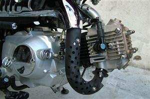 Nos motores a dois tempos só pode ser utilizada gasolina misturada com óleo.